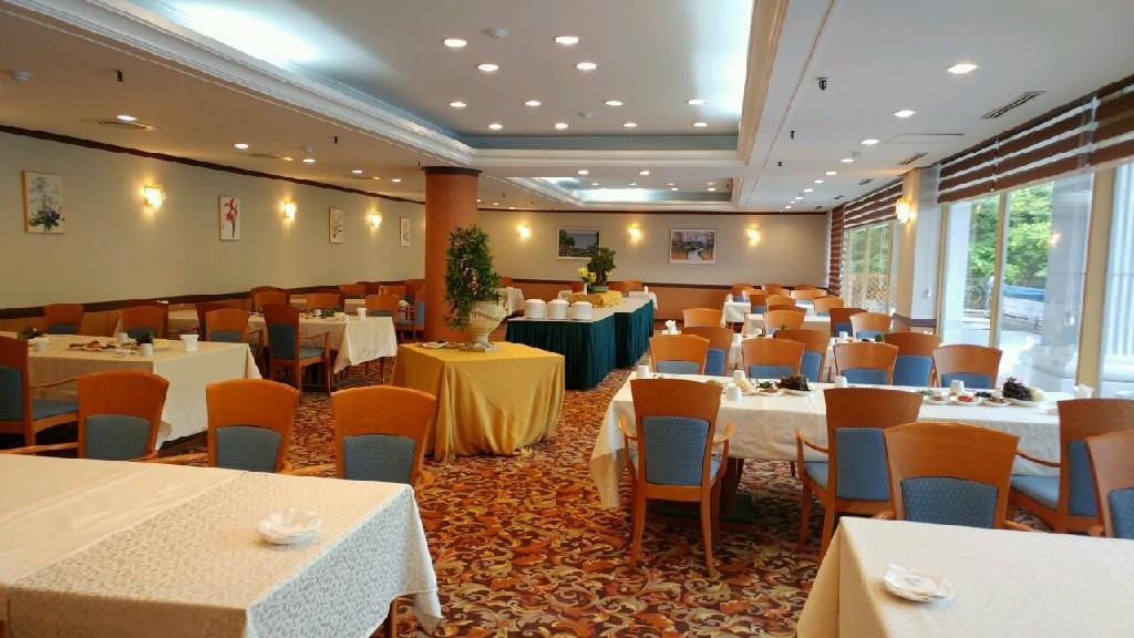 Lake Hills Hotel Songnisan Boeun Exterior photo